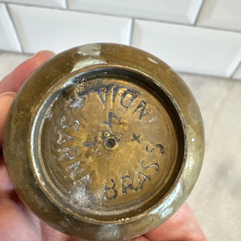Vintage Adorable Brass 4in Vase‎